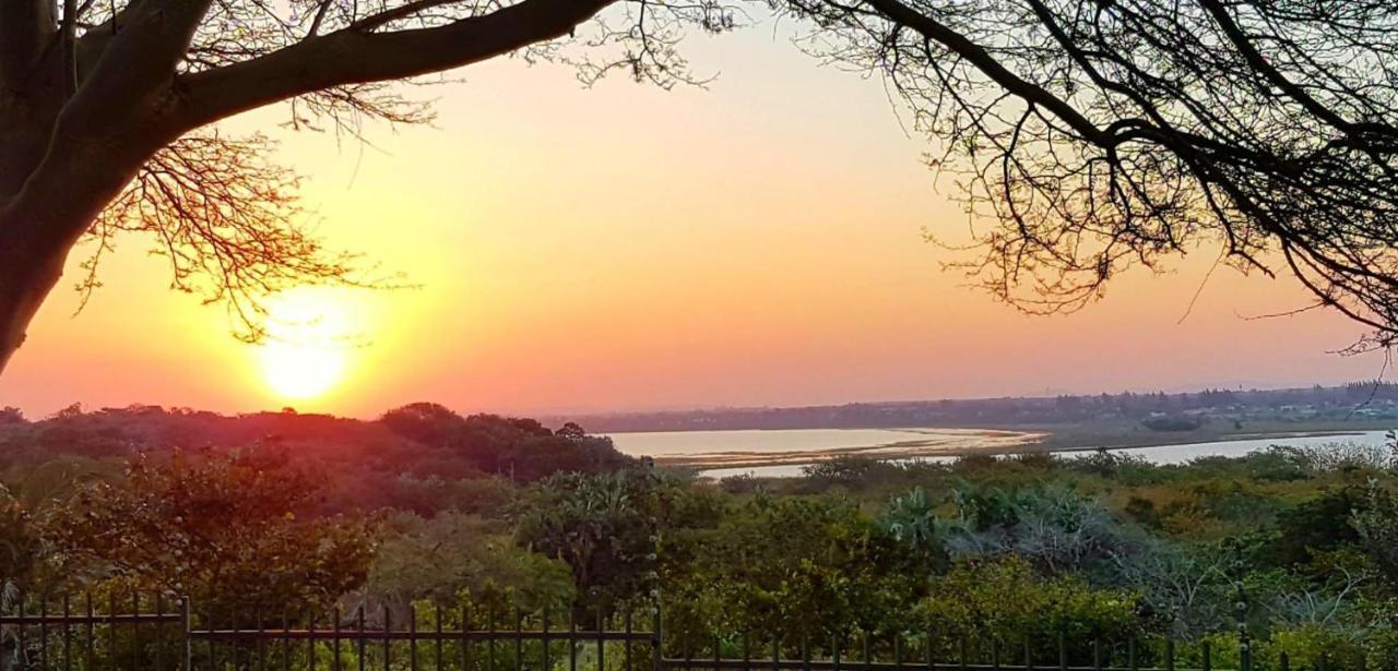 Hillton Manor Guest House Richards Bay Esterno foto