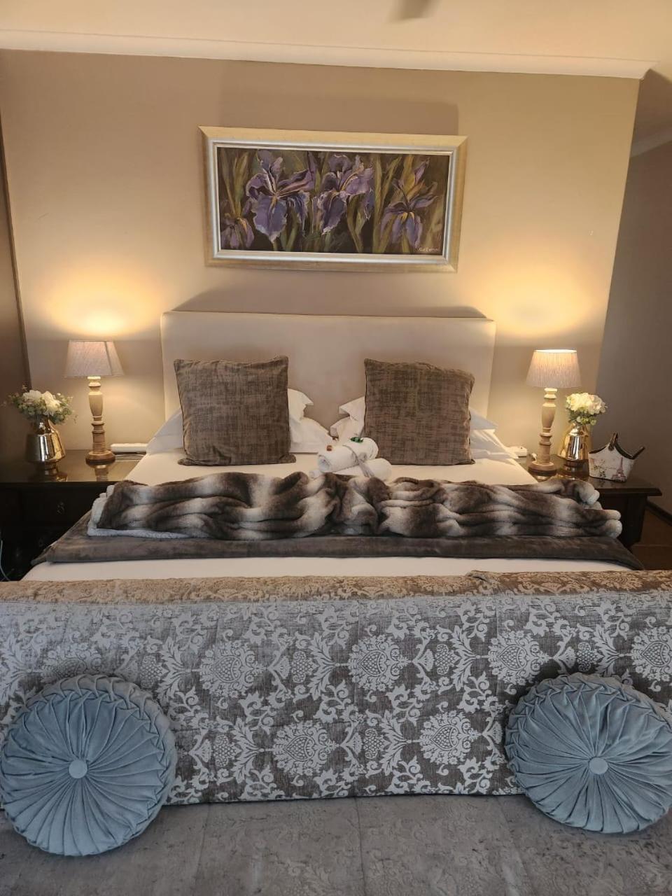 Hillton Manor Guest House Richards Bay Esterno foto
