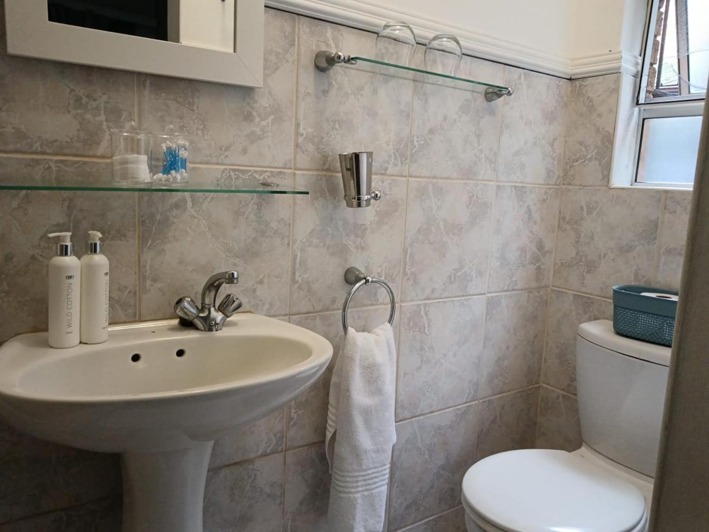Hillton Manor Guest House Richards Bay Esterno foto