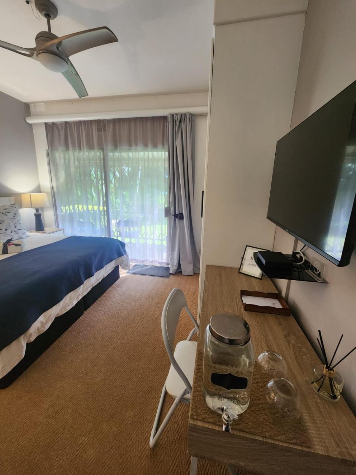 Hillton Manor Guest House Richards Bay Esterno foto